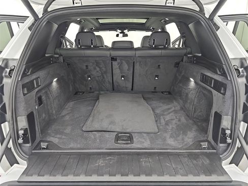 Used 2019 BMW X5 xDrive40i w/ Premium Package 2 image 17