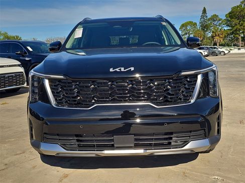 New 2026 Kia Sorento S image 3