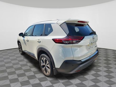 Certified 2023 Nissan Rogue SV w/ SV Premium B Package AWD/4WD image 3