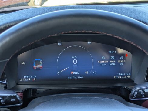 Used 2023 Lincoln Corsair Reserve w/ Equipment Group 201A image 26