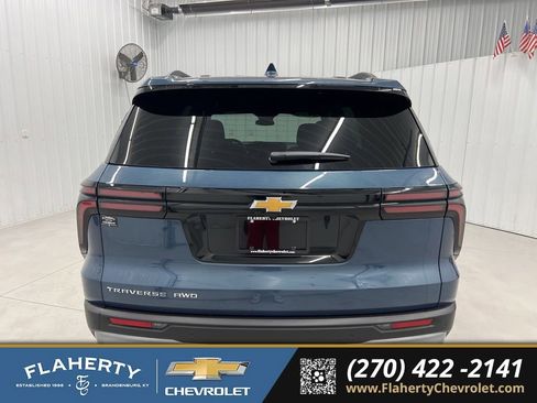 New 2026 Chevrolet Traverse LT AWD/4WD image 4