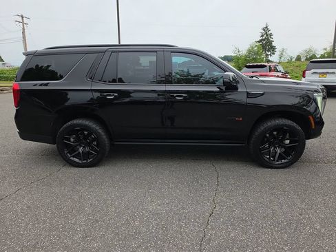 Certified 2025 GMC Yukon AT4 w/ AT4 Premium Plus Package AWD/4WD image 7