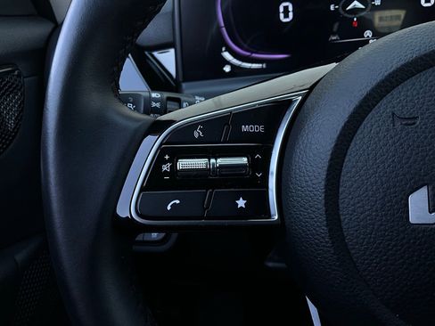 Used 2025 Kia Seltos S image 34