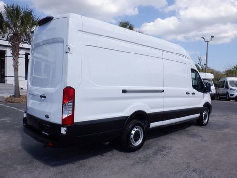 Used 2023 Ford Transit 250 148 High Roof Extended w/ Load Area Protection Package image 7