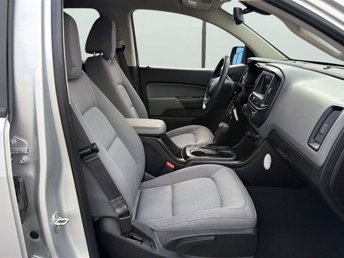 Used 2019 Chevrolet Colorado W/T w/ Custom Special Edition AWD/4WD image 13