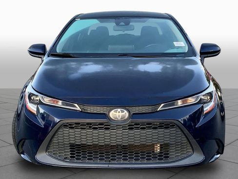 Used 2020 Toyota Corolla LE FWD image 4