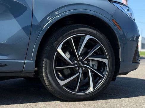 Used 2024 Lincoln Corsair Grand Touring image 43