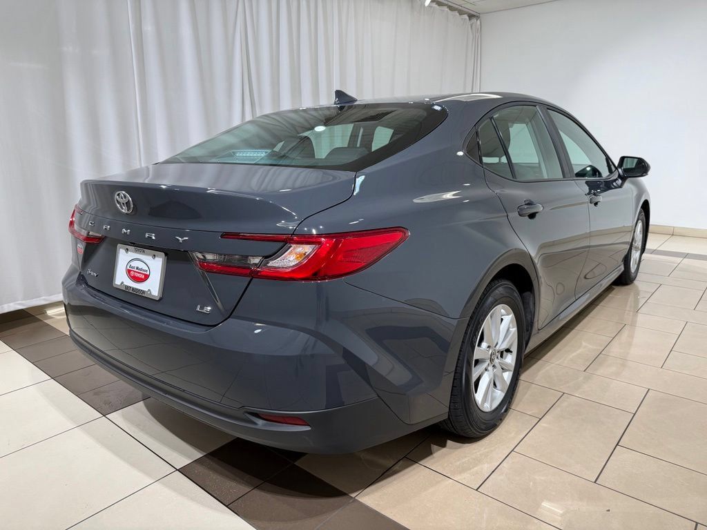 Used 2026 Toyota Camry LE FWD image 5