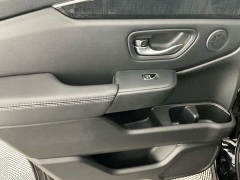 Used 2024 Honda Pilot Elite image 9