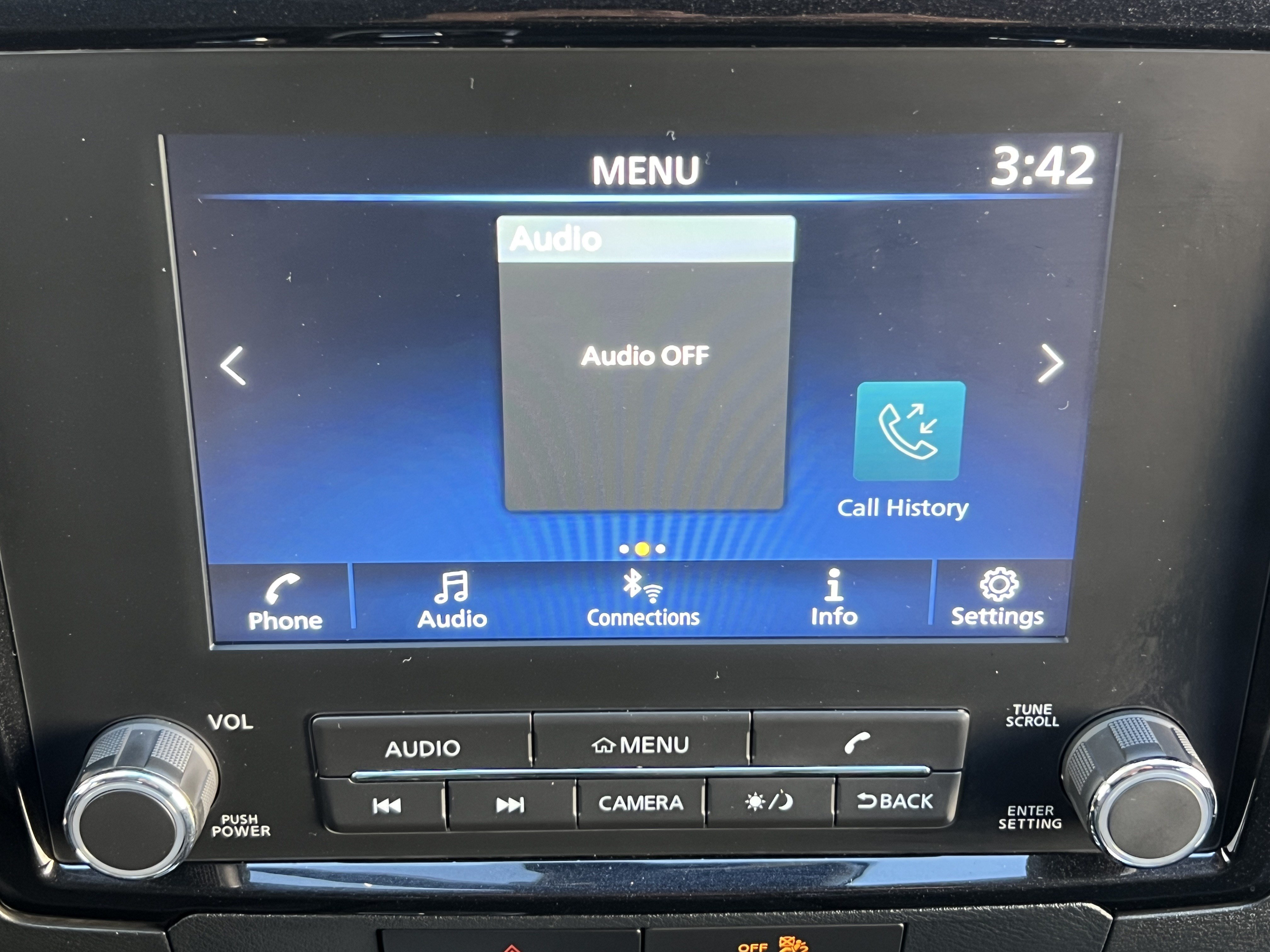 Used 2022 Nissan Frontier SV w/ SV Premium Package AWD/4WD image 12