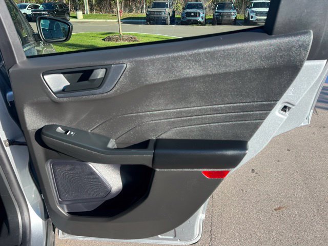Used 2024 Ford Escape Active w/ Tech Pack #1 AWD/4WD image 12