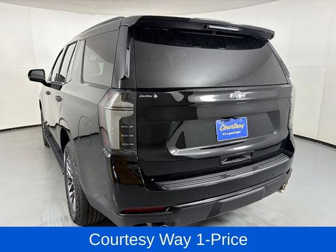 Used 2025 Chevrolet Tahoe Z71 w/ Comfort Package AWD/4WD image 8