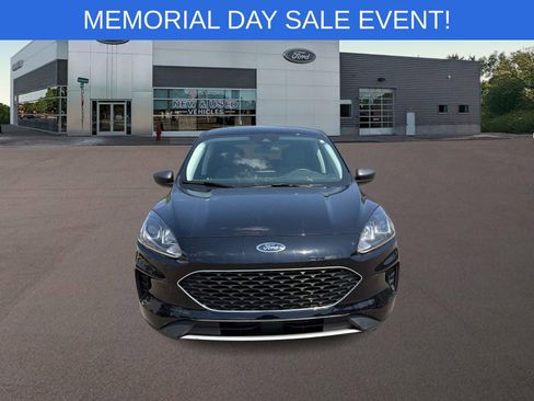 Used 2022 Ford Escape SE AWD/4WD image 3