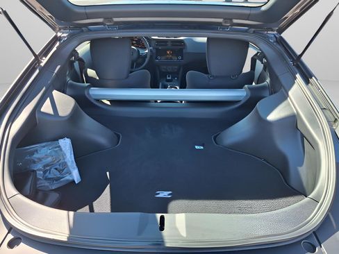 Used 2025 Nissan Z Sport w/ Floor Mat Package image 23