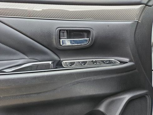 Used 2022 Mitsubishi Outlander SEL AWD/4WD image 24