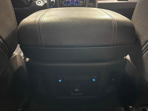 Used 2013 RAM 2500 Limited AWD/4WD image 18