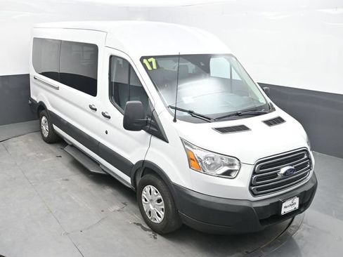 Used 2017 Ford Transit 350 XLT RWD image 12