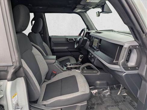 Certified 2023 Ford Bronco Big Bend w/ Sasquatch Package AWD/4WD image 19
