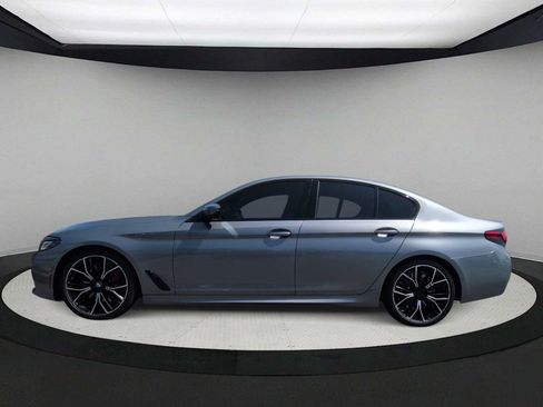 Used 2023 BMW M550i xDrive w/ Dynamic Handling Package AWD/4WD image 5