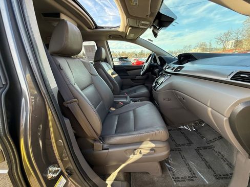 Used 2016 Honda Odyssey EX-L image 30