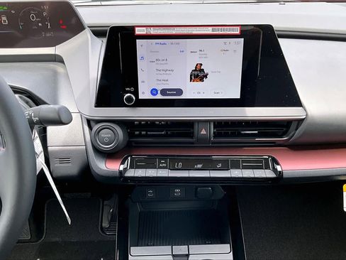 New 2026 Toyota Prius Plug-In Hybrid FWD image 6