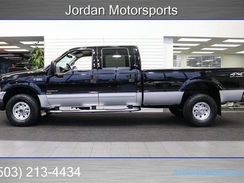Used 2001 Ford F350 XLT image 4