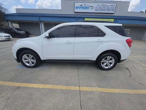 Used 2013 Chevrolet Equinox LT w/ Driver Convenience Package FWD image 2