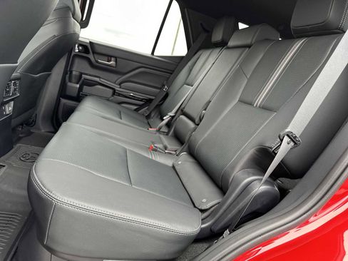 Used 2026 Toyota 4Runner Limited image 25