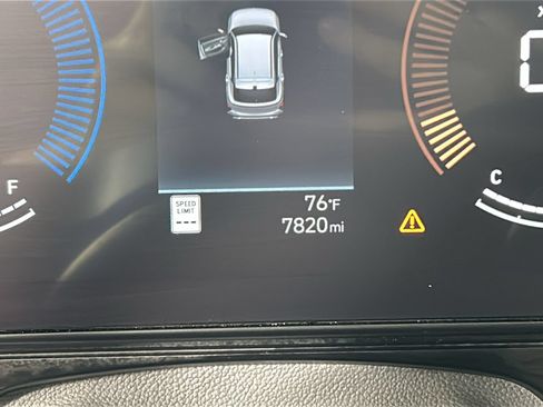 Used 2024 Hyundai Kona SEL FWD image 20