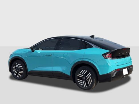 New 2026 Nissan Leaf SV+ image 3