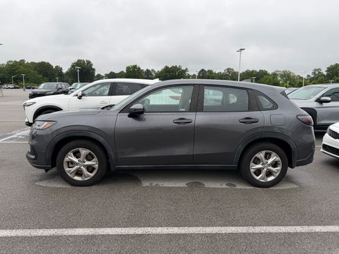 Used 2023 Honda HR-V LX image 2