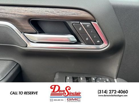 New 2026 GMC Sierra 1500 SLT w/ Max Trailering Package AWD/4WD image 13