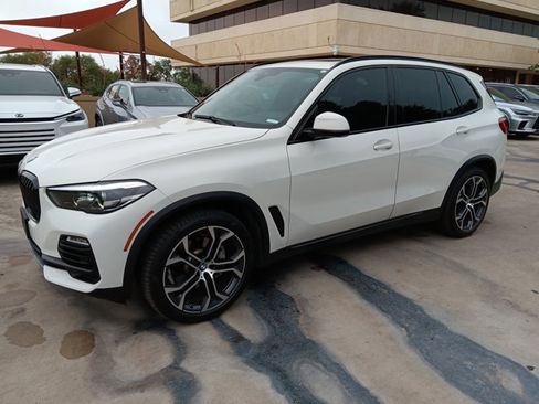 Used 2020 BMW X5 sDrive40i w/ Convenience Package image 3