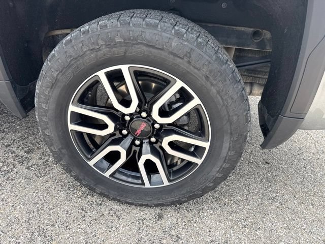 Certified 2024 GMC Sierra 1500 AT4 w/ Technology Package AWD/4WD image 12