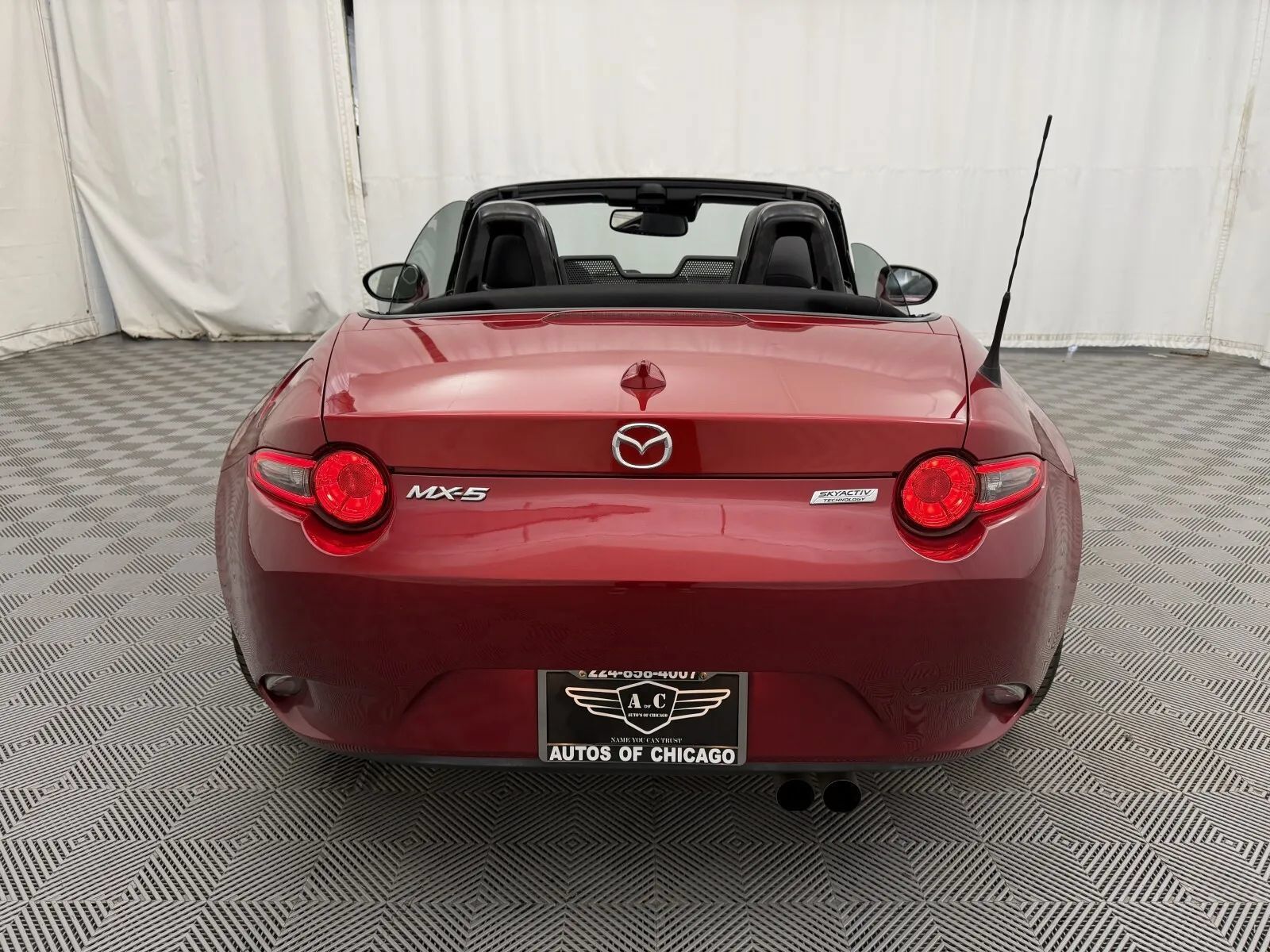 Used 2016 MAZDA MX-5 Miata Grand Touring RWD image 6