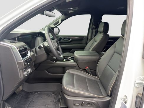 Used 2025 GMC Yukon Elevation w/ LPO, Floor Liner Package AWD/4WD image 25