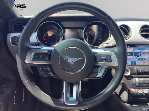 Used 2017 Ford Mustang GT Premium w/ Equipment Group 401A RWD image 9
