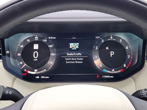 Certified 2024 Land Rover Range Rover SE AWD/4WD image 12