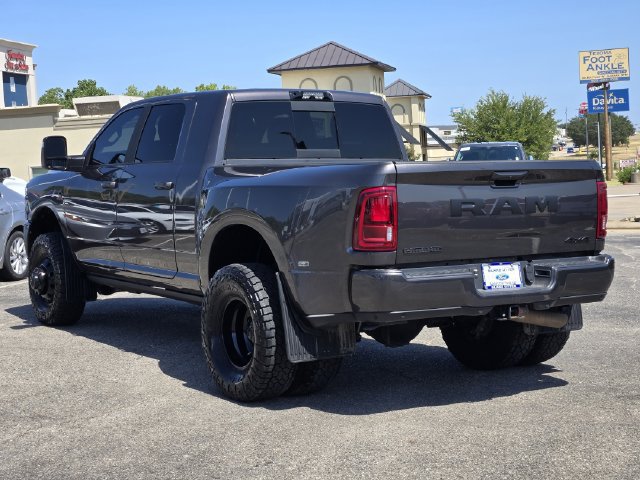 Used 2026 RAM 3500 Laramie AWD/4WD image 5