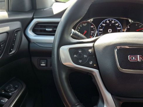 Certified 2023 GMC Acadia SLT w/ Technology Package AWD/4WD image 23