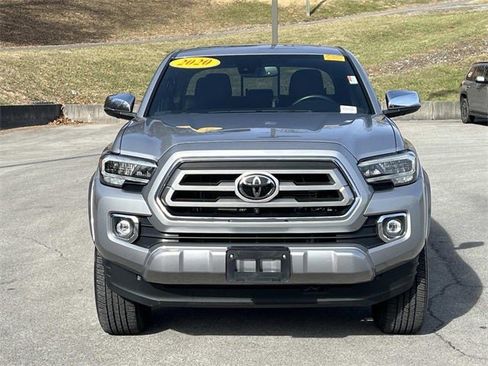Used 2020 Toyota Tacoma Limited image 10