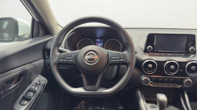 Used 2024 Nissan Sentra S FWD image 18