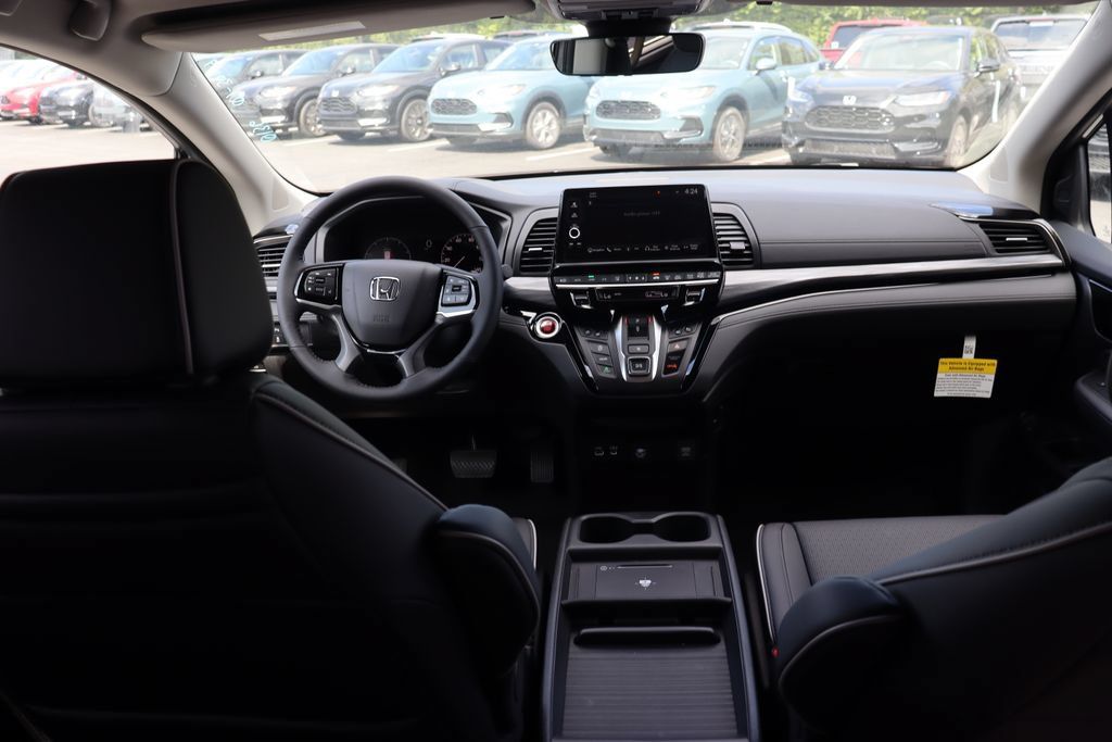 Certified 2026 Honda Odyssey Elite image 19