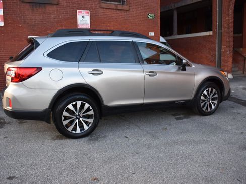 Used 2015 Subaru Outback 2.5i Limited w/ Protection Package #2 image 2