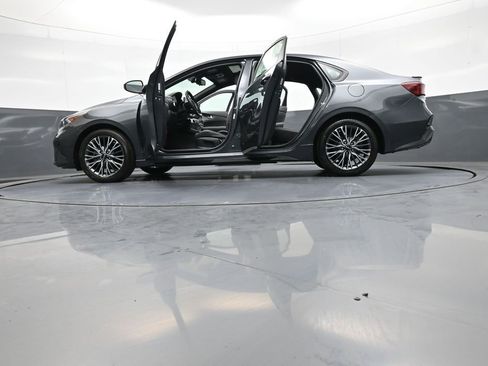 Certified 2024 Kia Forte GT-Line w/ GT-Line Premium Package FWD image 47