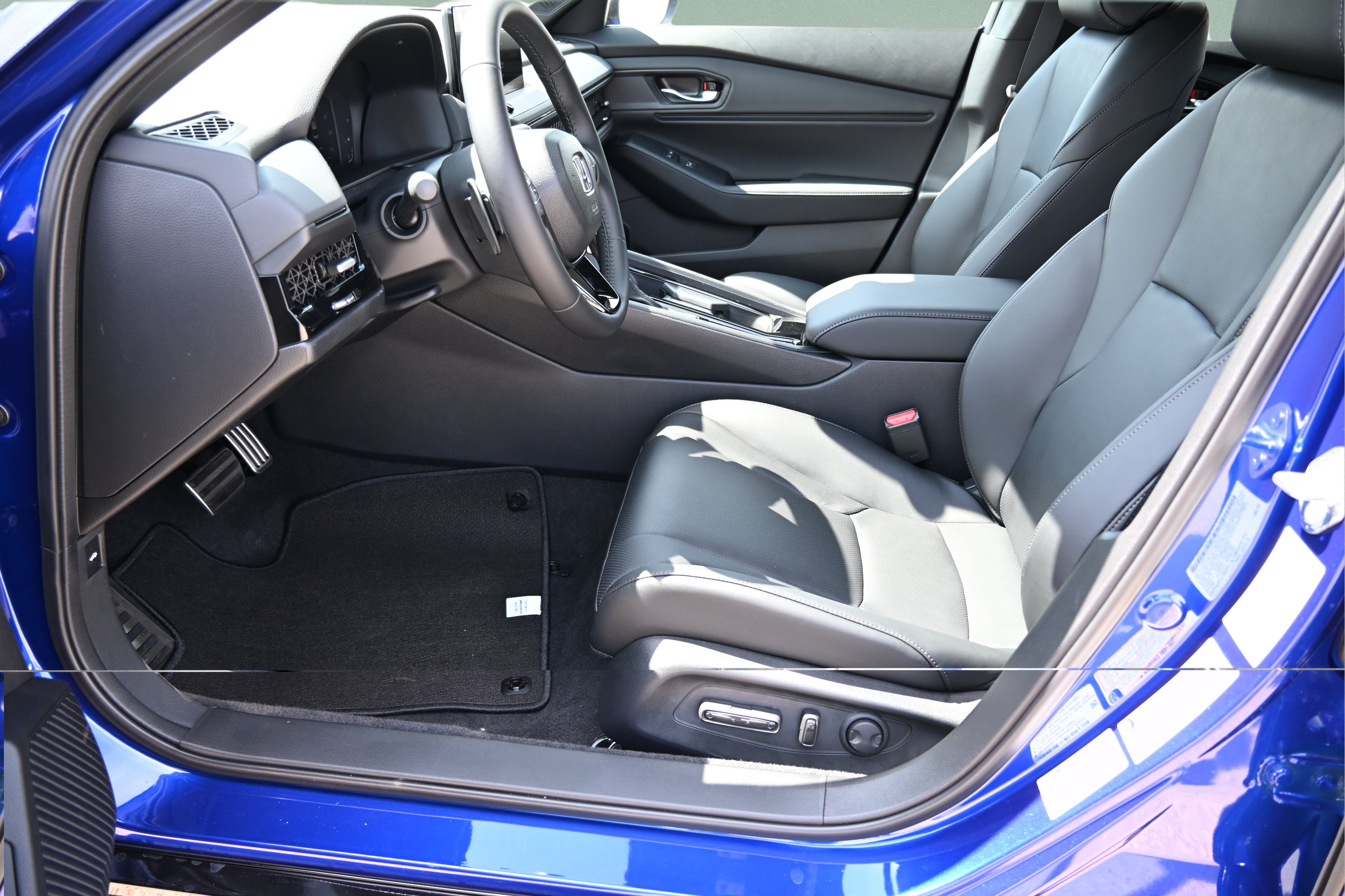 New 2026 Honda Accord Sport image 17