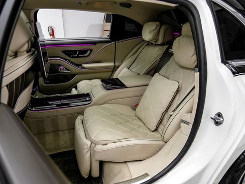 Used 2023 Mercedes-Benz Maybach S 680 4MATIC image 50