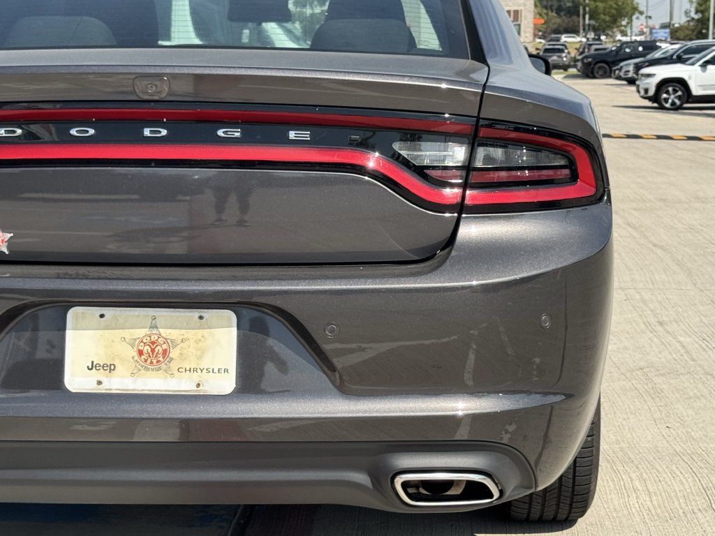 Used 2023 Dodge Charger SXT RWD image 6