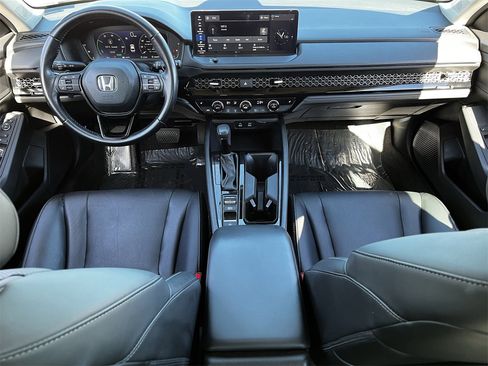 Used 2023 Honda Accord EX-L image 9