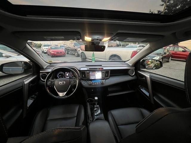 Used 2018 Toyota RAV4 Limited w/ All Weather Liner Package AWD/4WD image 15